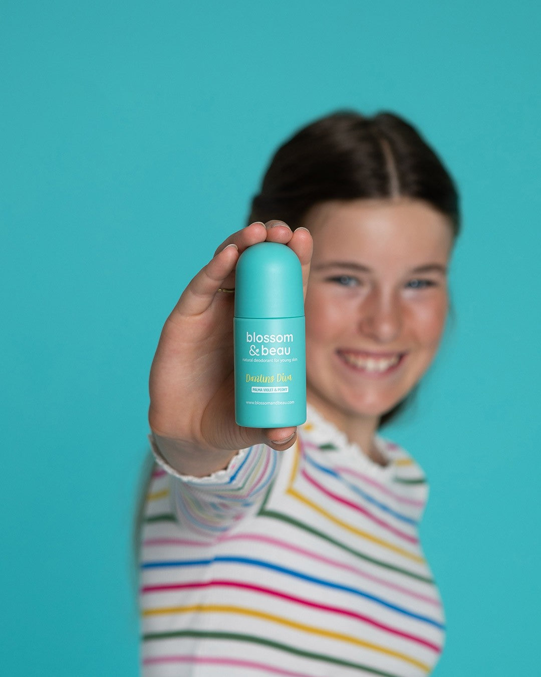 Aerosol vs roll-on deodorant: Which is better for tween and teen girls?